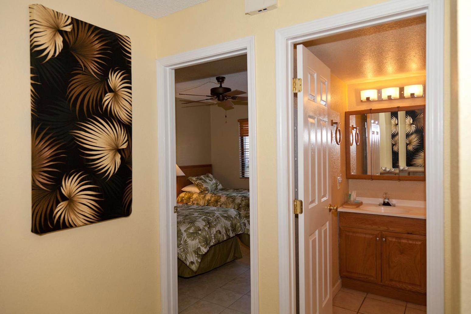 Kona Reef Resort By Latour Group Kailua-Kona Oda fotoğraf